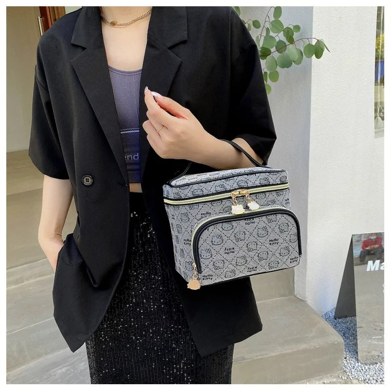 Hello Kitty Makeup Bag - Maliame Store