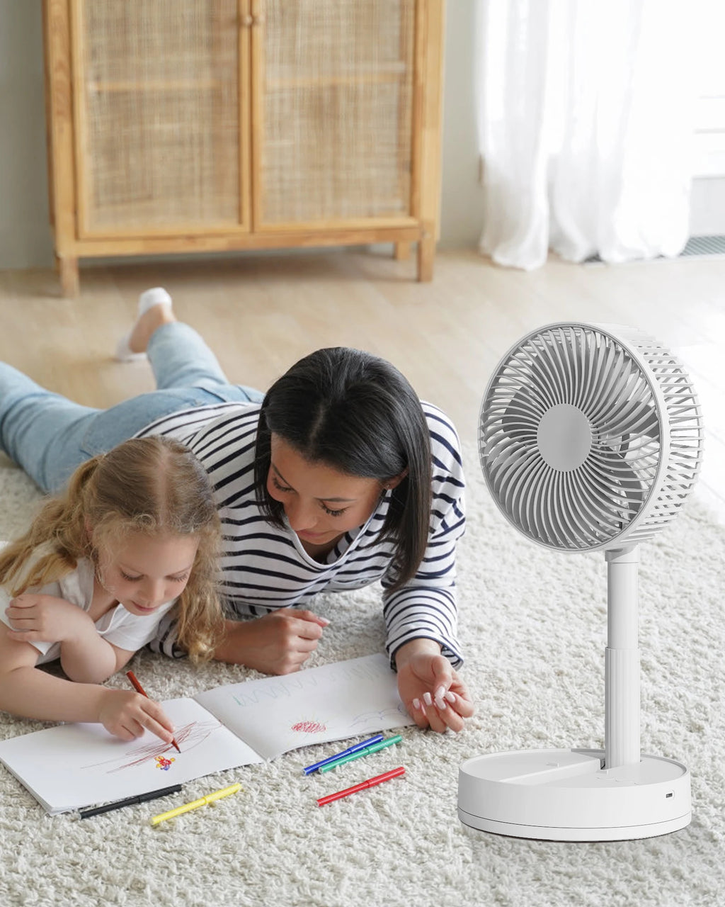 Ventilateur de bureau oscillant portable KASYDoFF, 8 pouces et 5400 mAh, fonctionnant sur batterie USB avec 4 vitesses de flux d'air puissant, ventilateur personnel pliable