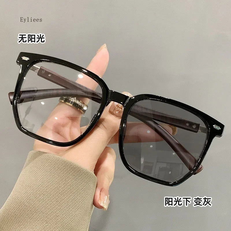 Unisex Anti-UV Photochromic Myopia Glasses Blue Light Blocking Near Sight Eyeglasses Luxury Square Frame Sunglasses for Women - Maliame Store