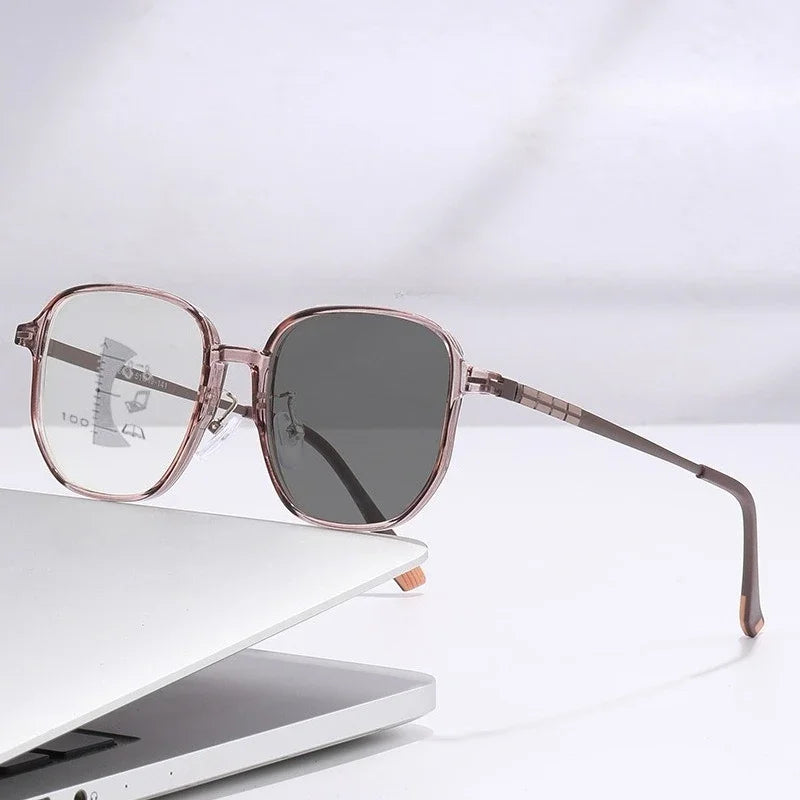 Presbyopia Glasses Are Ultra Light, Fashionable Multi Focus+photochromic Reading Glasses - Maliame Store