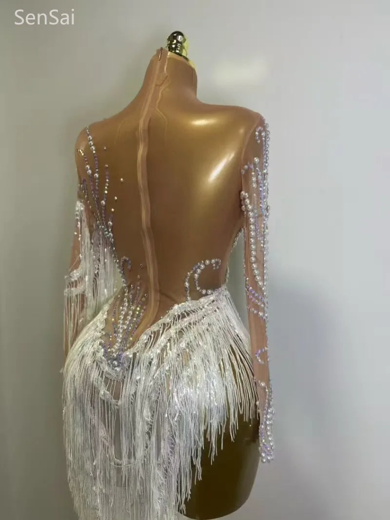 Robe transparente sexy pour femme, ornée de strass, perles et sequins scintillants, avec franges, idéale pour une soirée, un anniversaire, une boîte de nuit, une chanteuse de scène ou un spectacle. 