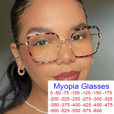 Luxury Myopia Glasses for Women